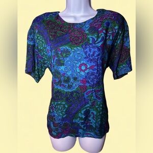 Vintage 1980’s/90’s Norton McNaughton Petites paisley/floral short sleeve top.
